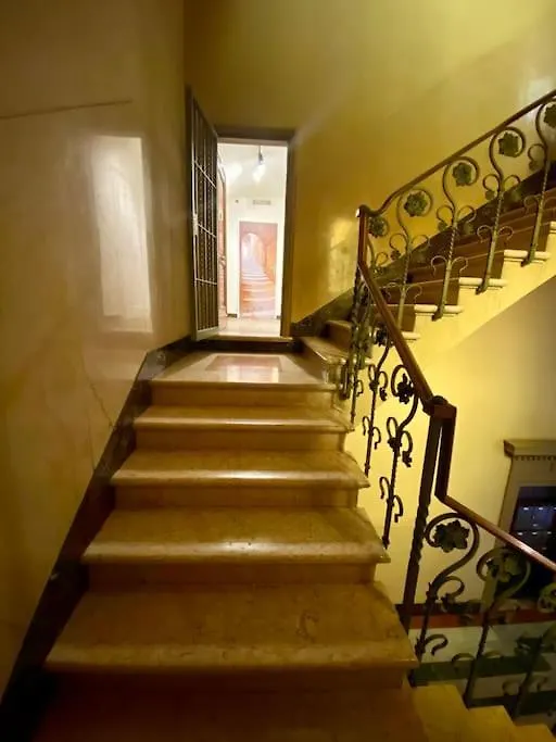 Portico Dei Servi Central Historical Apartment Bologna